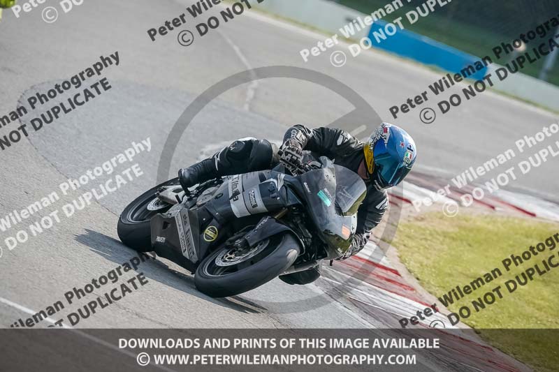 donington no limits trackday;donington park photographs;donington trackday photographs;no limits trackdays;peter wileman photography;trackday digital images;trackday photos